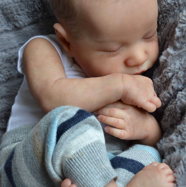 20'' Real Lifelike Carley, Realistic Soft Sleeping Silicone Toddler Reborn Boy Doll with Heartbeat & Coos - Image 5